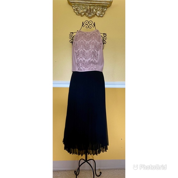 Parker halter style cropped leather top - Picture 5 of 17